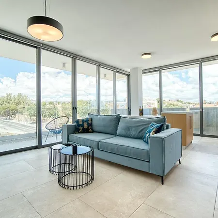 Avenue 201 2 Bed Apartment