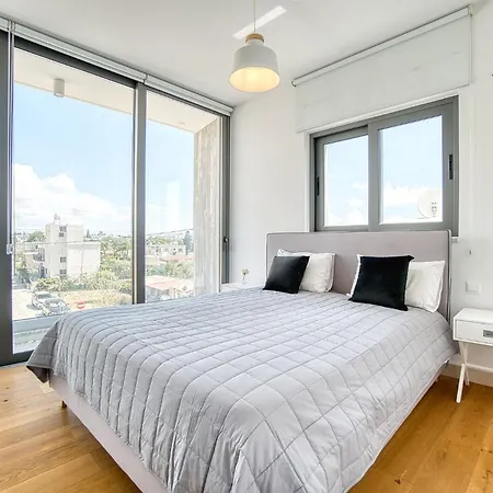 Avenue 201 2 Bed